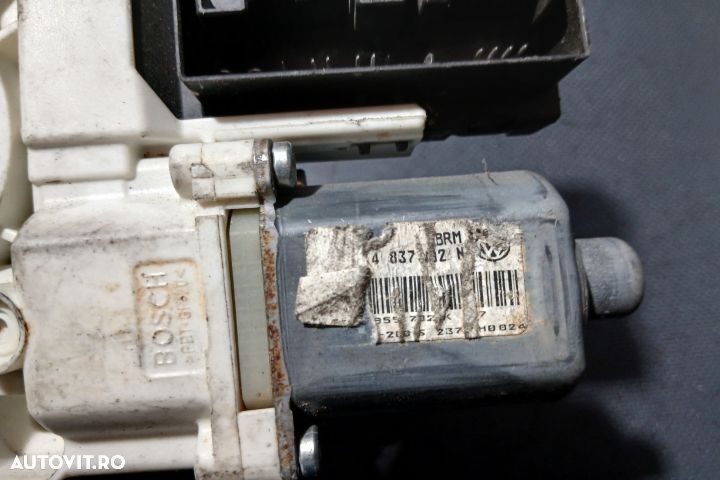 Motoras macara geam fata stanga 1K0959792G 1K0959792G Volkswagen VW P - 5