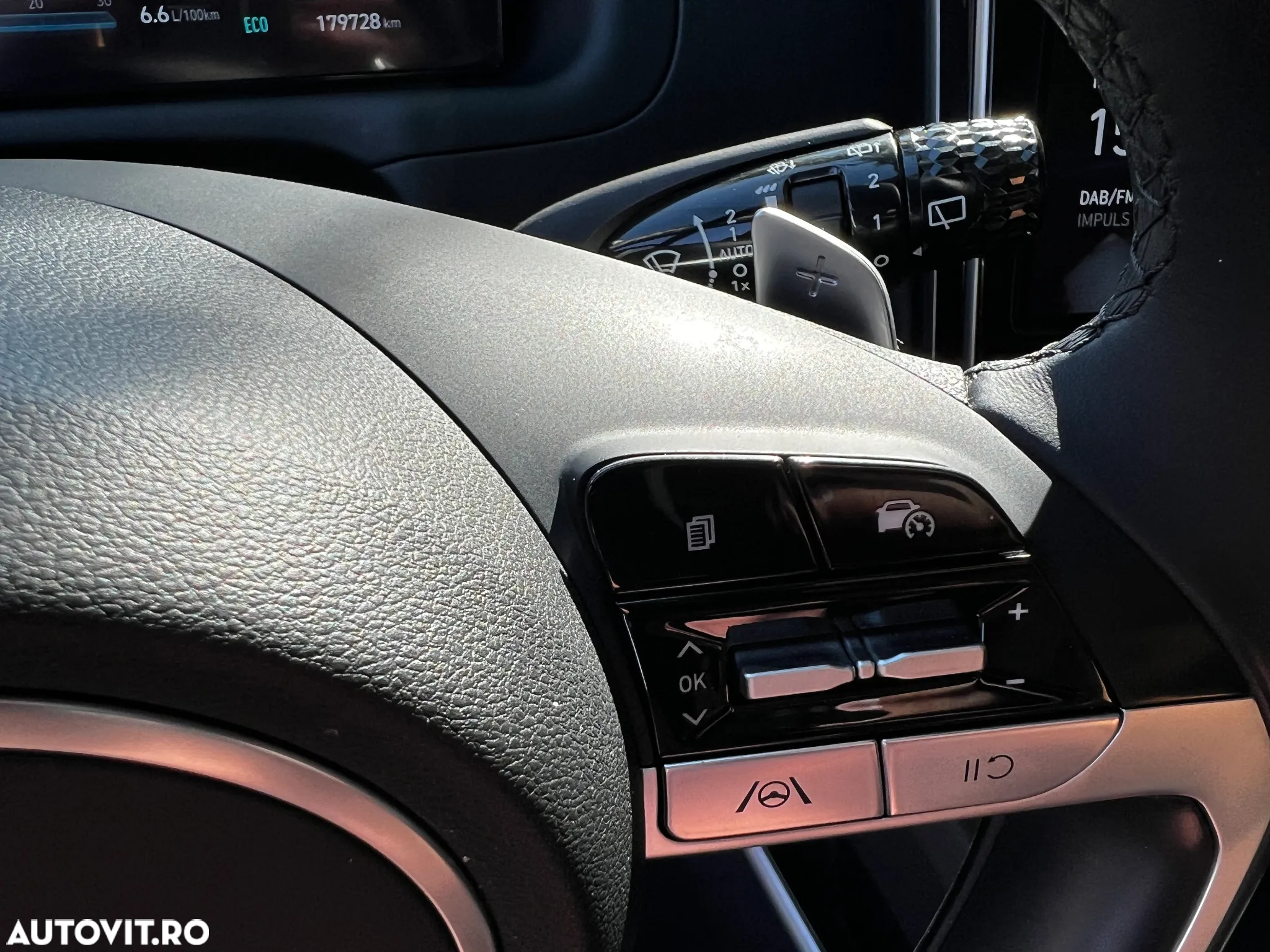 Hyundai Tucson 1.6 T-GDi HEV 2WD Select - 24