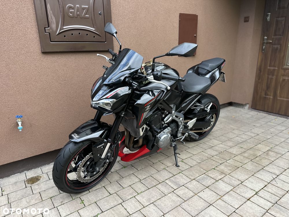 Kawasaki Z 900 - 19