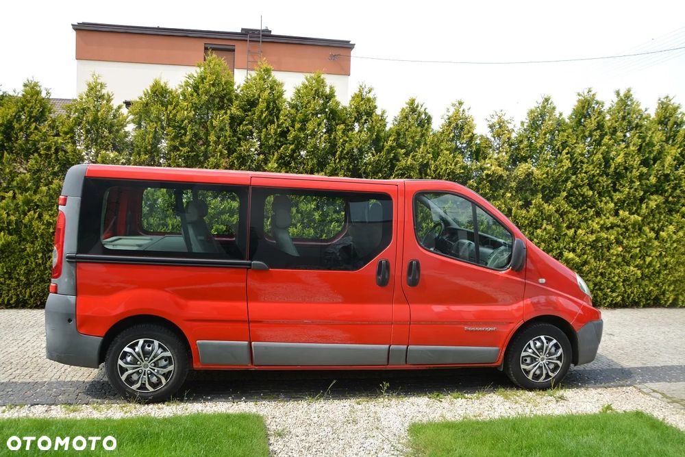 Renault Trafic - 8