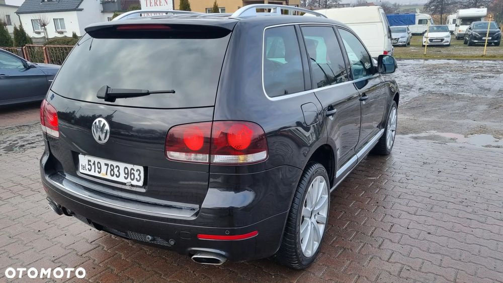 Volkswagen Touareg - 11