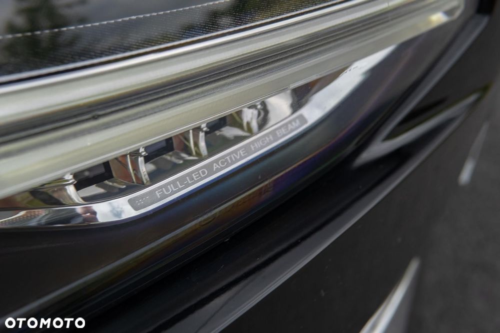 Volvo V90 D4 Inscription - 38