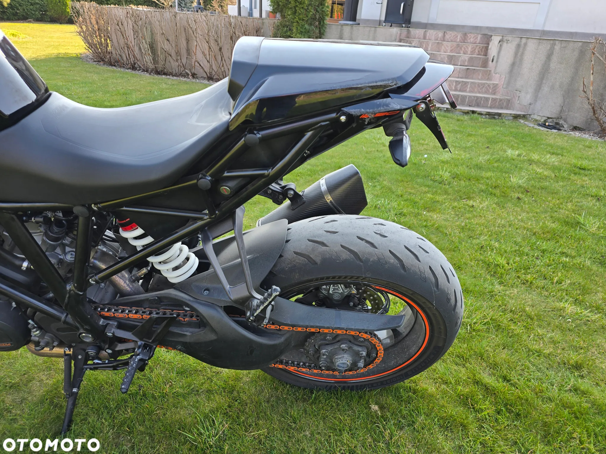 KTM Super Duke - 10