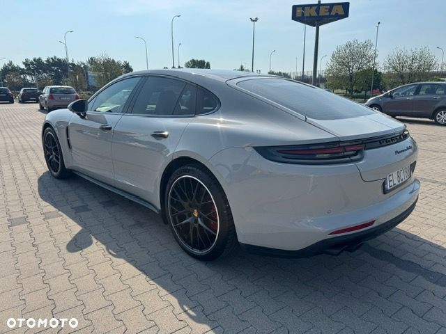 Porsche Panamera Turbo - 6