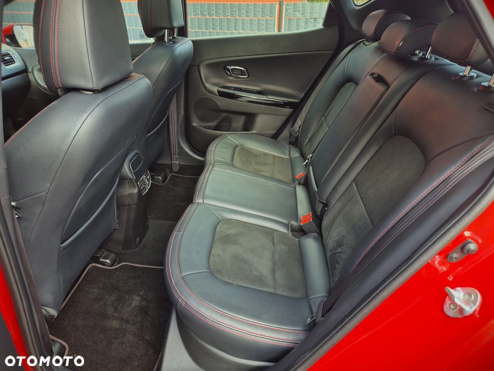 Kia Ceed 1.6 T-GDI GT-Track - 29