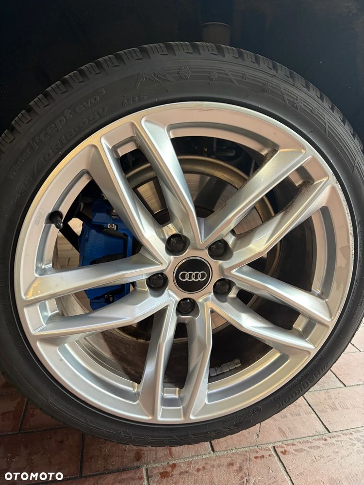 Audi A4 Limousine - 22