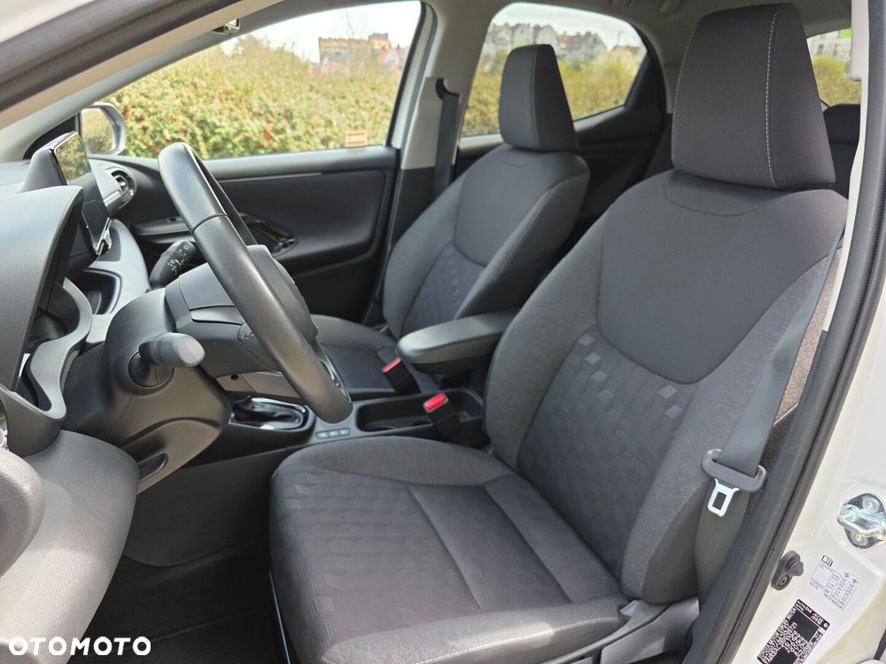 Toyota Yaris Hybrid 1.5 Style - 18