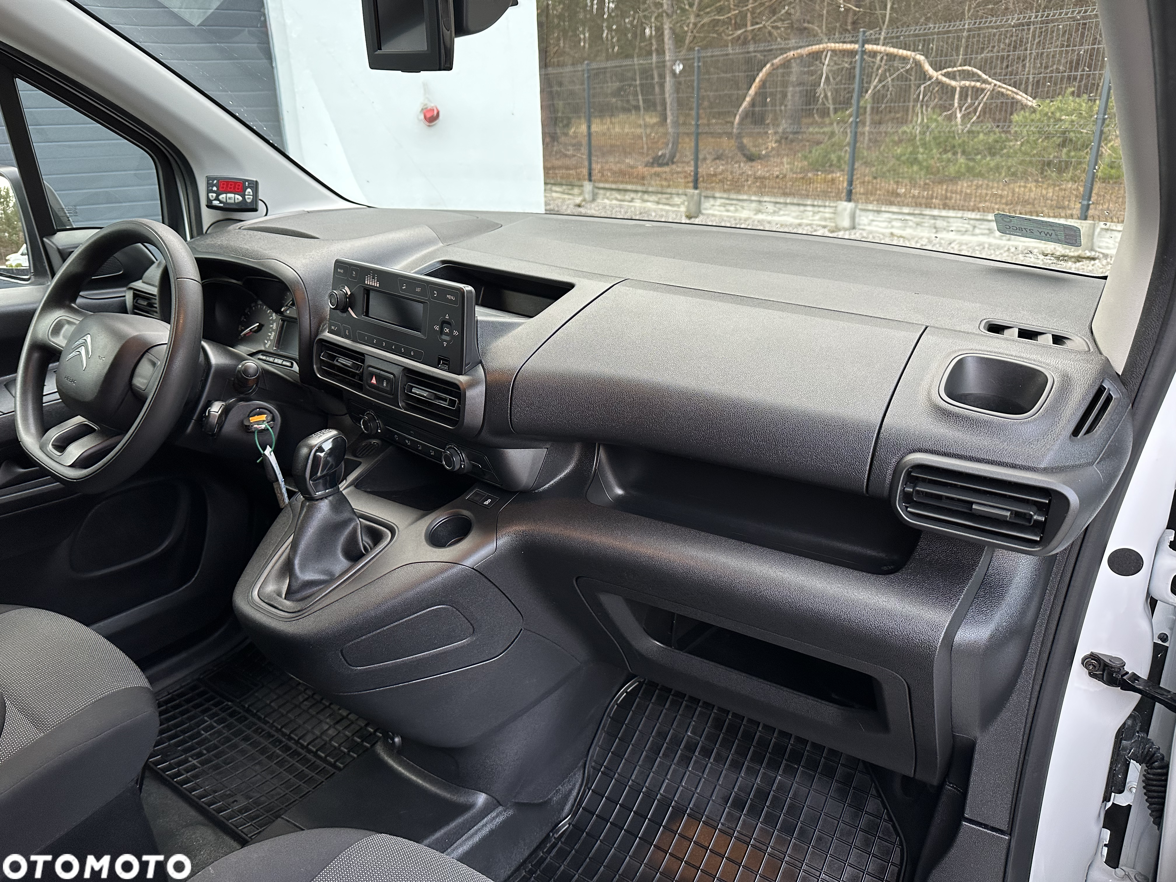 Citroën Berlingo Chłodnia/ Mroźnia Carrier Neos 100 / Salon PL / Bogate wyposażenie / Serwisowany / FV23% - 27