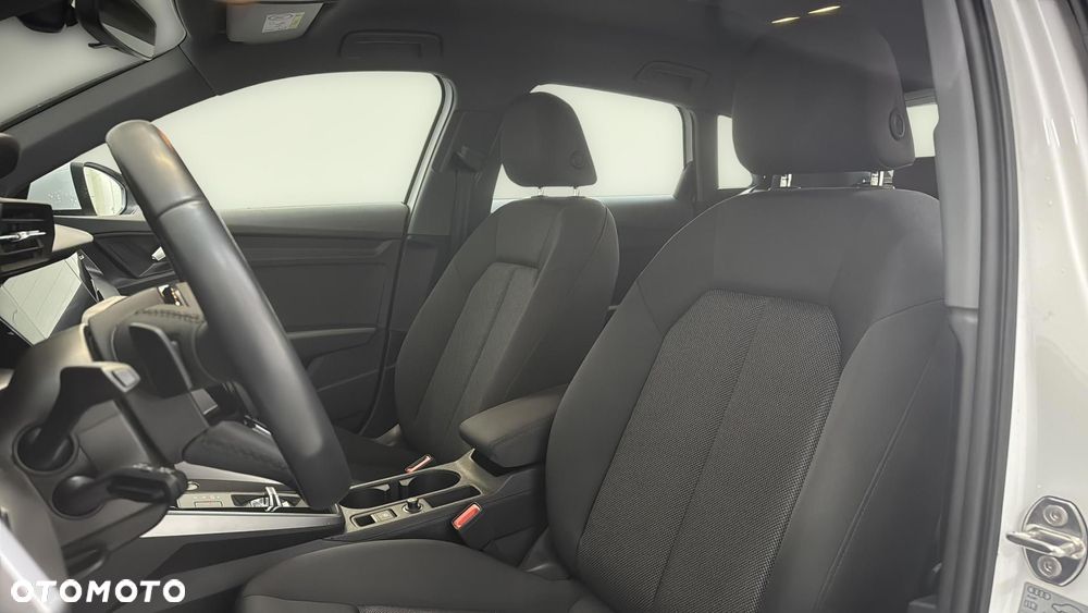 Audi A3 Sportback 35 TFSI mHEV S tronic - 12