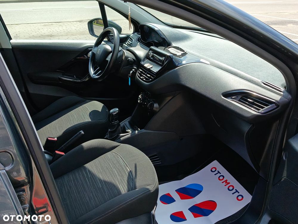 Peugeot 208 82 VTI Allure - 7