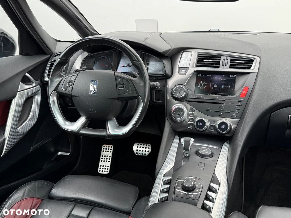 Citroën DS5 Hybrid4 EGS6 SportChic - 18