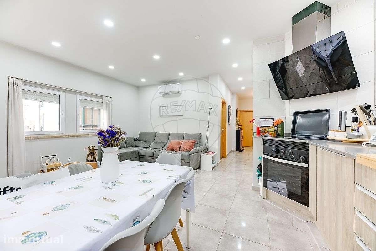 Apartamento T4 para venda - Grande imagem: 2/19