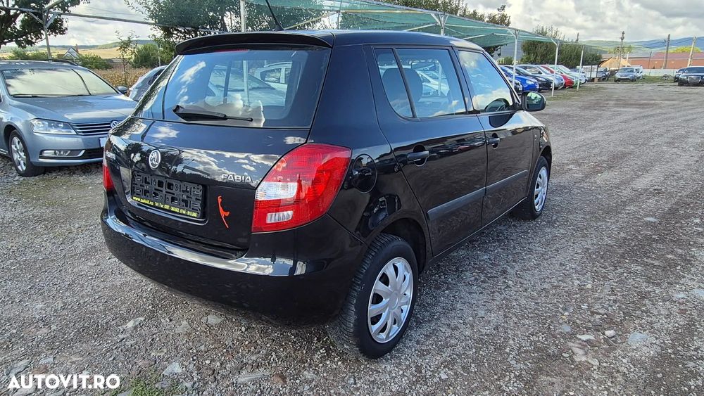 Skoda Fabia 1.2 HTP COOL EDITION - 5