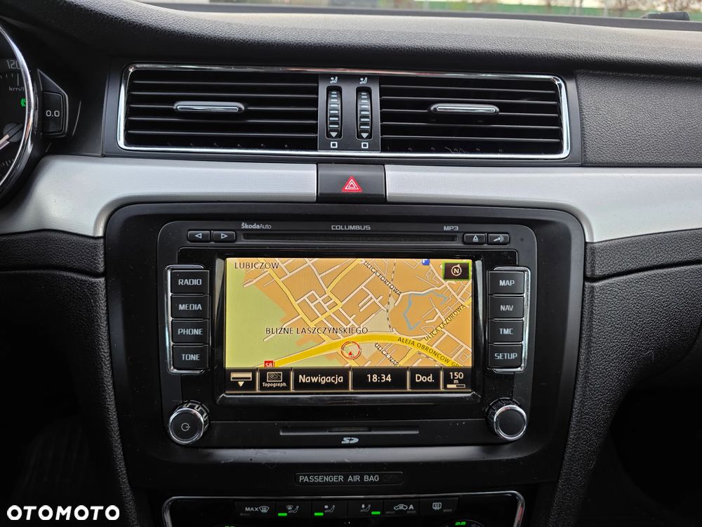 Skoda Superb 2.0 TSI Ambition DSG - 10