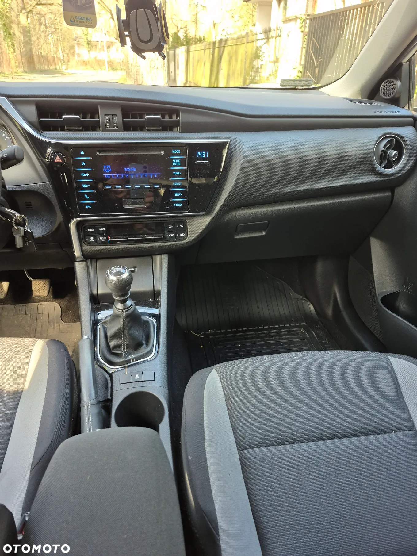 Toyota Auris 1.33 VVT-i Active - 11