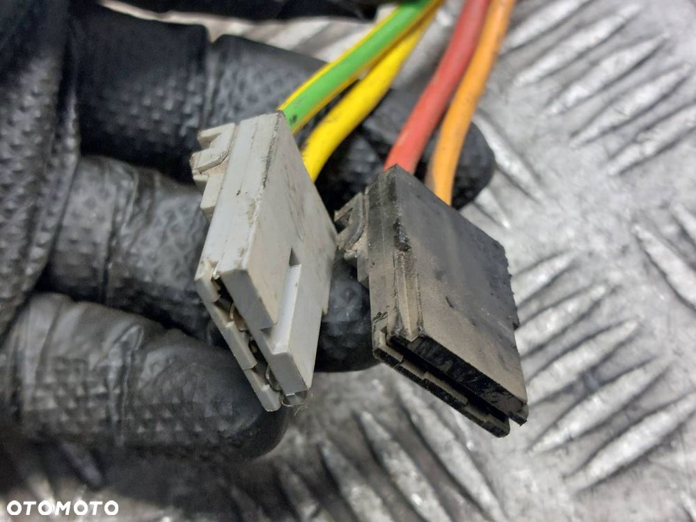 STACYJKA Z KLUCZYKIEM RENAULT TRAFIC I 89-00 - 4