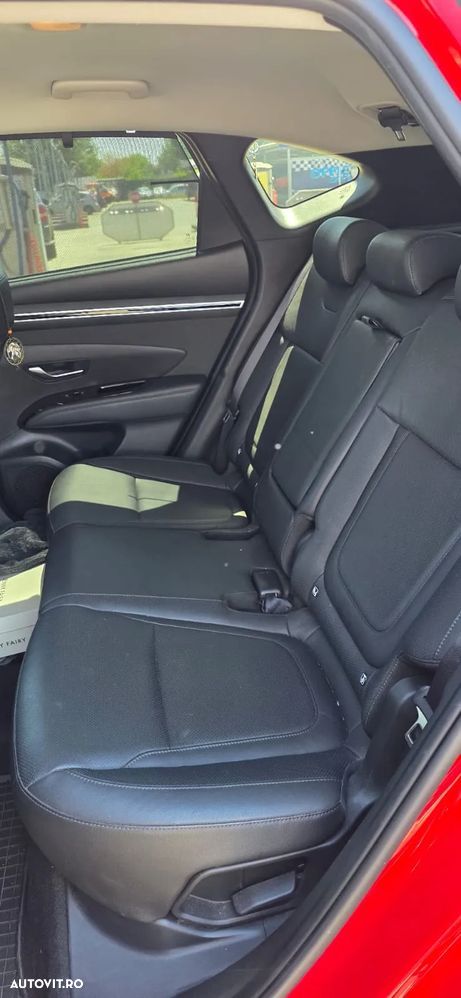 Hyundai Tucson - 13