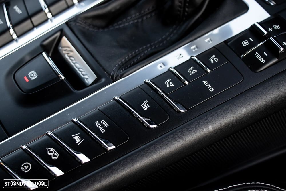 Porsche Macan GTS PDK - 29