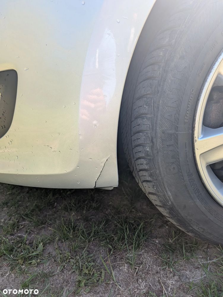 Volkswagen Polo 1.6 TDI DPF Highline - 16