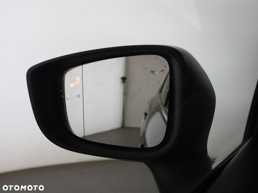 Mazda 3 - 35