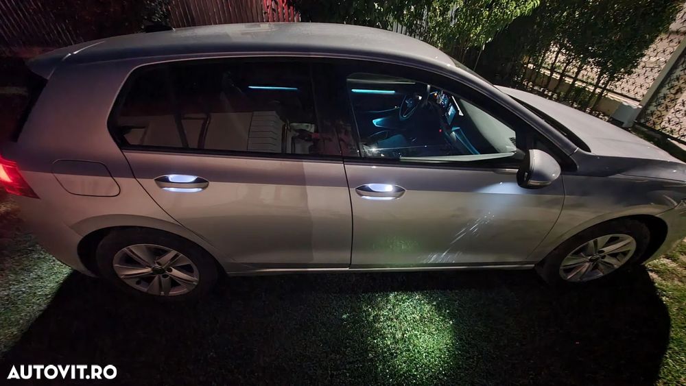 Volkswagen Golf 1.5 TSI ACT Life - 18