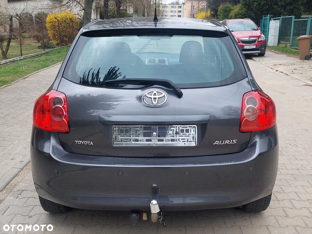 Toyota Auris 1.4 D-4D - 13