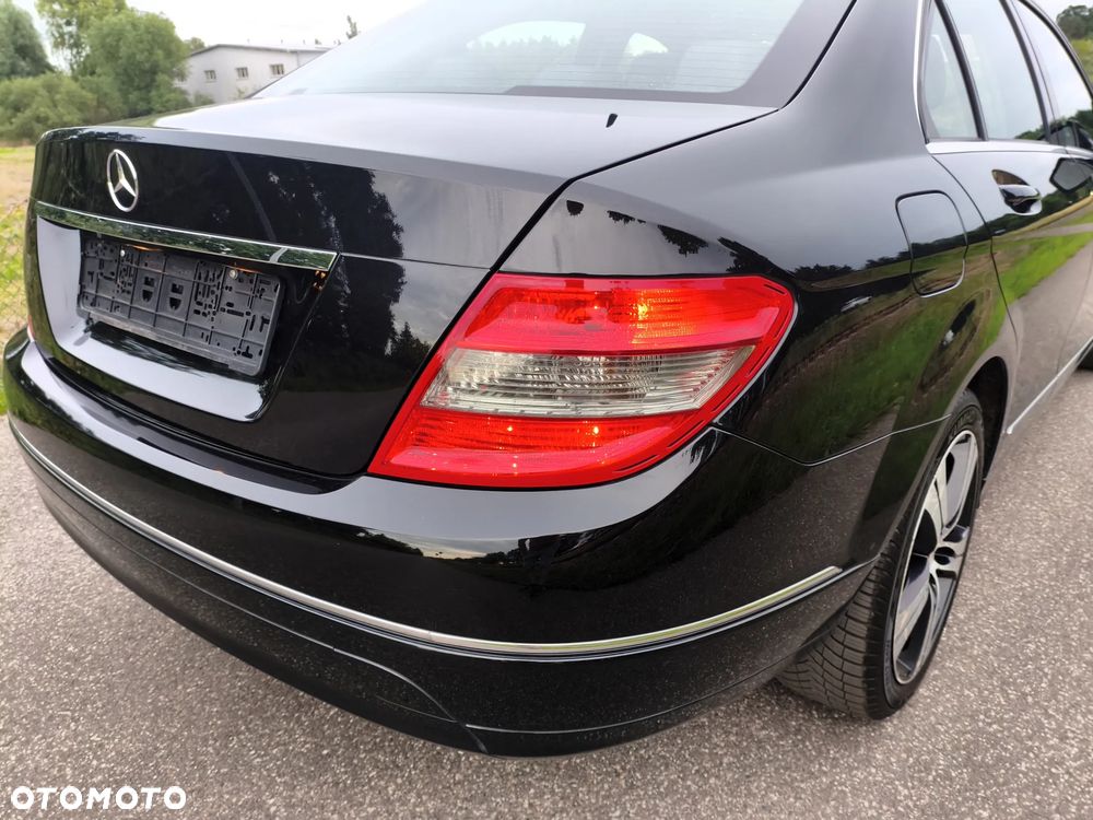 Mercedes-Benz Klasa C 180 Kompressor Automatik Avantgarde - 16