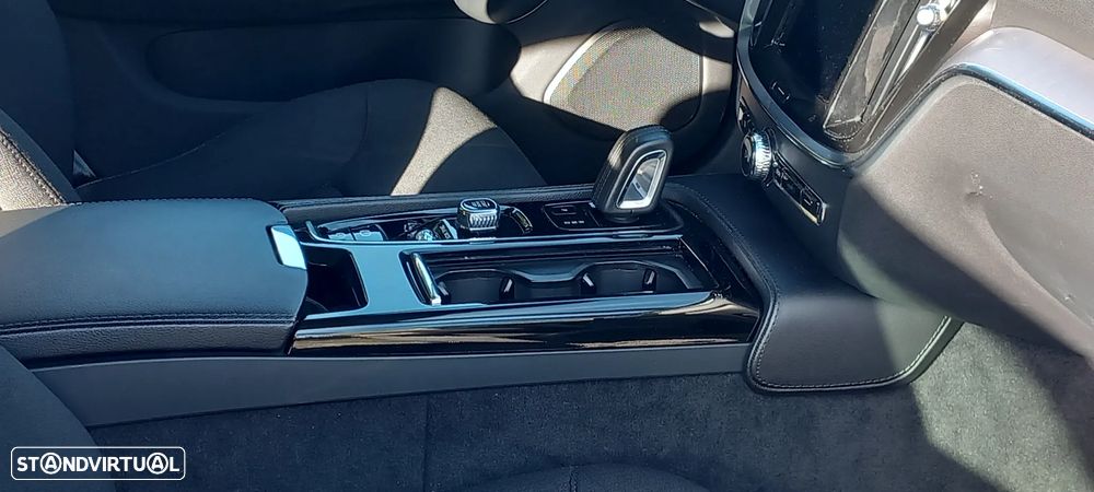 Volvo V60 2.0 T6 AWD TE Inscription - 42