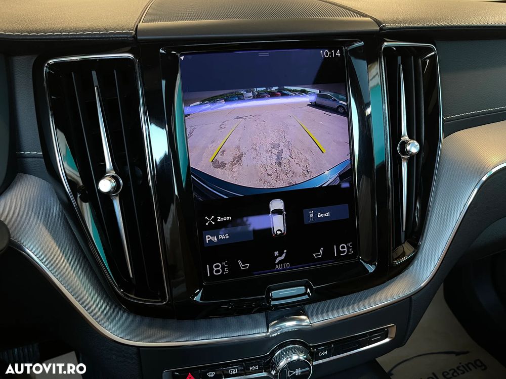 Volvo XC 60 T8 Twin Engine AWD Geartronic Inscription - 16