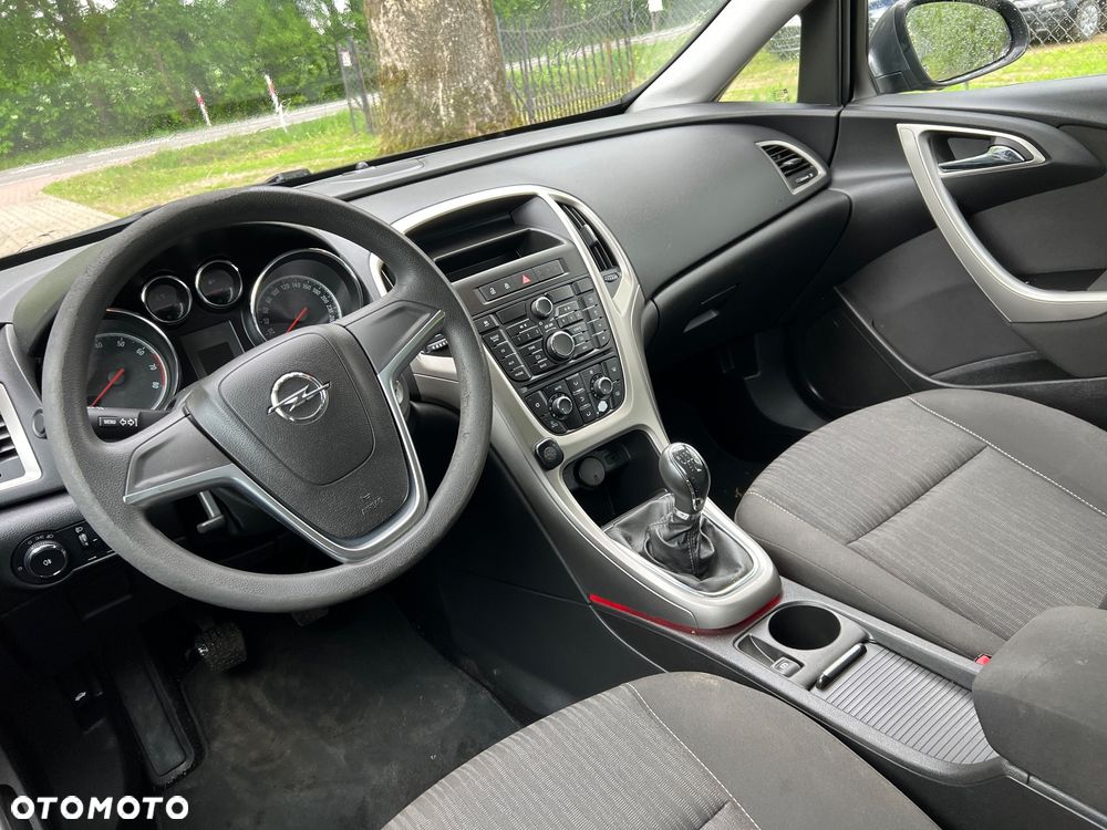 Opel Astra 1.6 Sport - 13