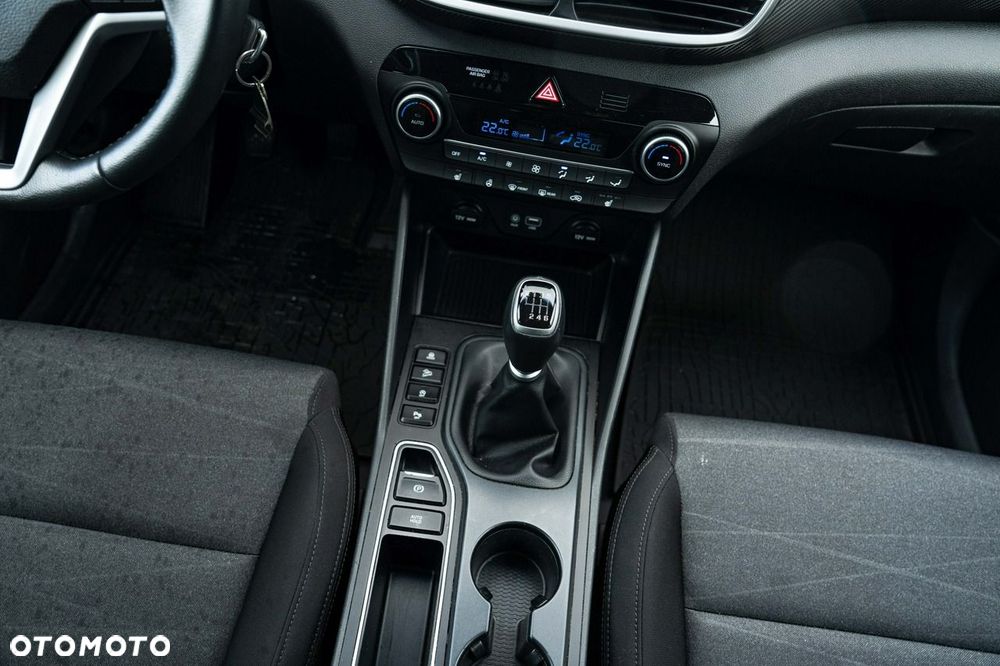 Hyundai Tucson 1.6 GDi Comfort 2WD - 26