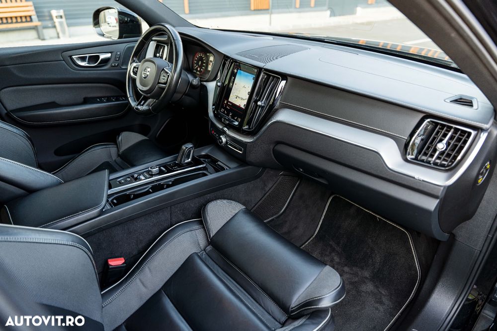 Volvo XC 60 B6 B AWD Geartronic RDesign - 18