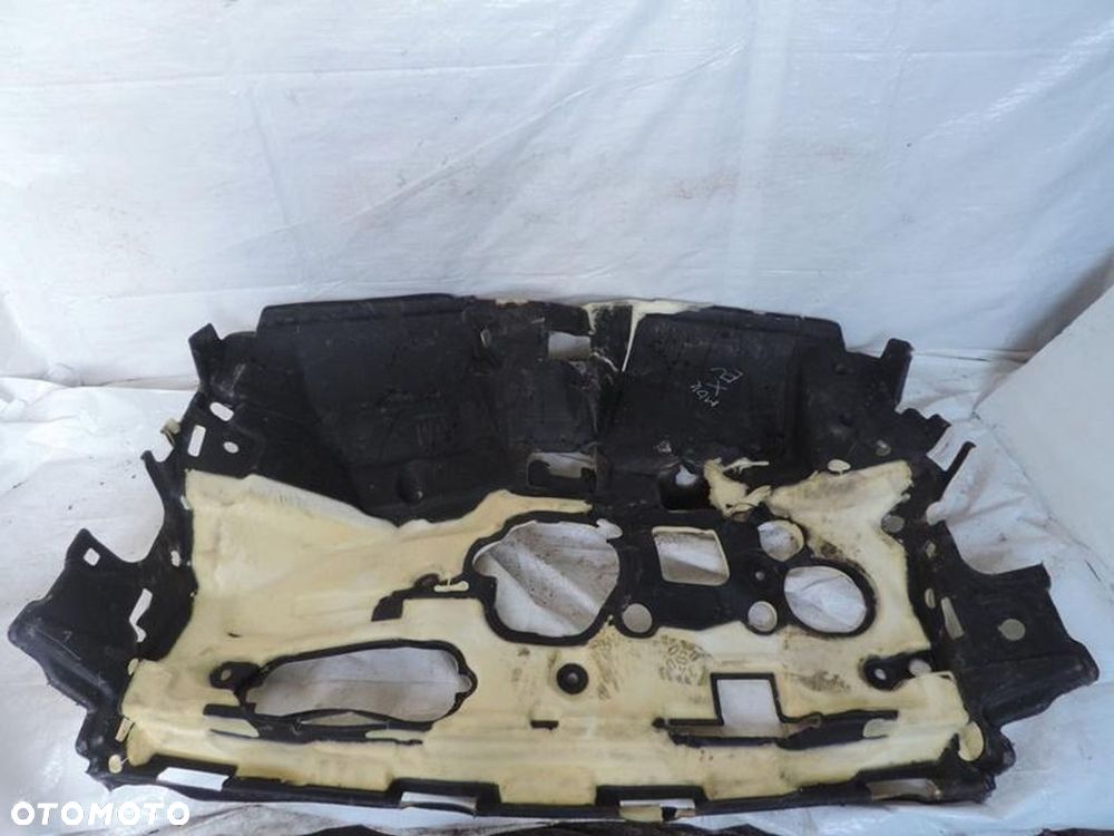 WYGŁUSZENIE ŚCIANY GRODZIOWEJ EUROPA OPEL MOKKA X - 2