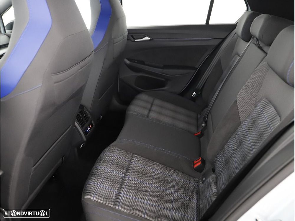 VW Golf 1.5 TSI e-Hybrid GTE DSG - 18