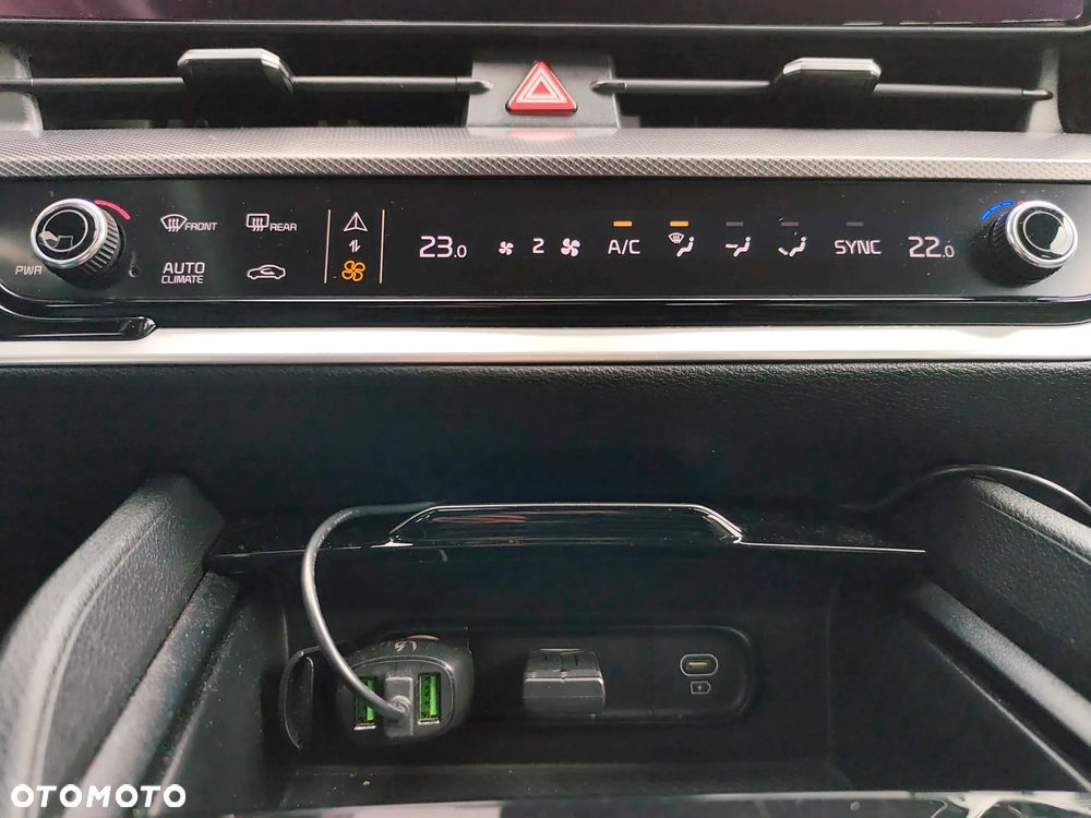 Kia Sportage 1.6 T-GDI MHEV Anniversary 2WD DCT - 23