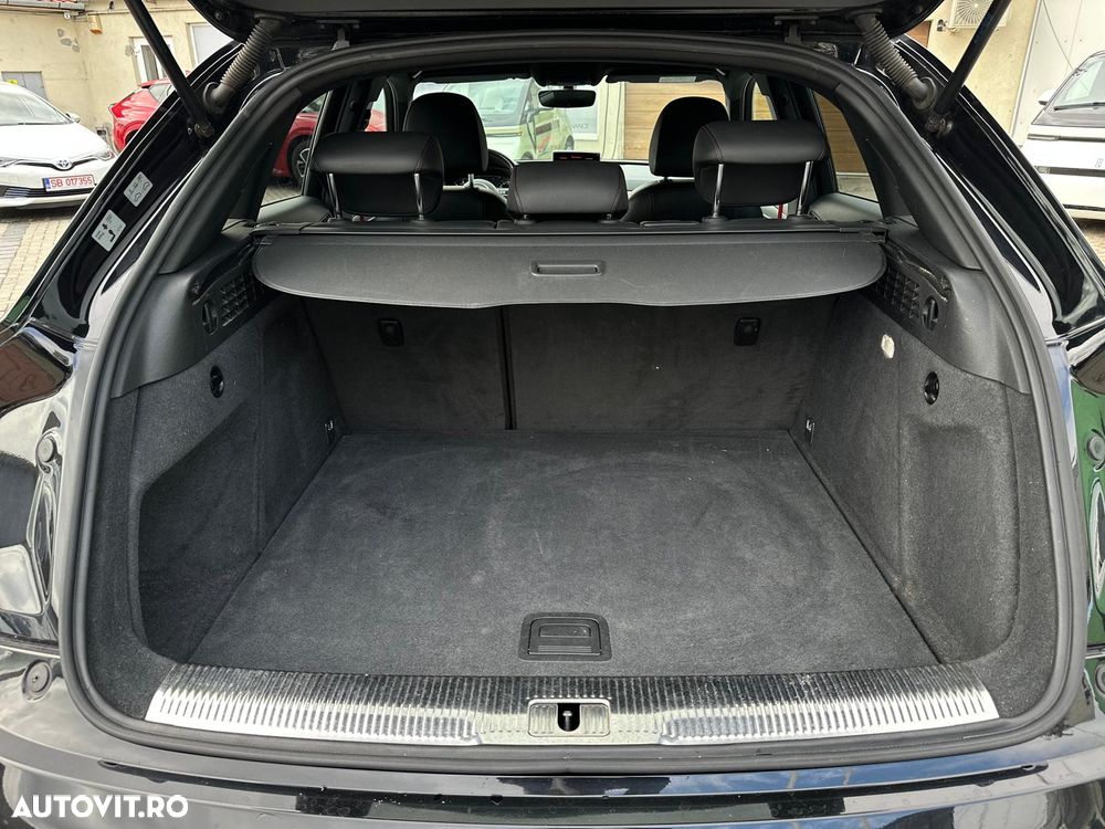 Audi Q3 2.0 TDI Quattro Stronic Sport - 29