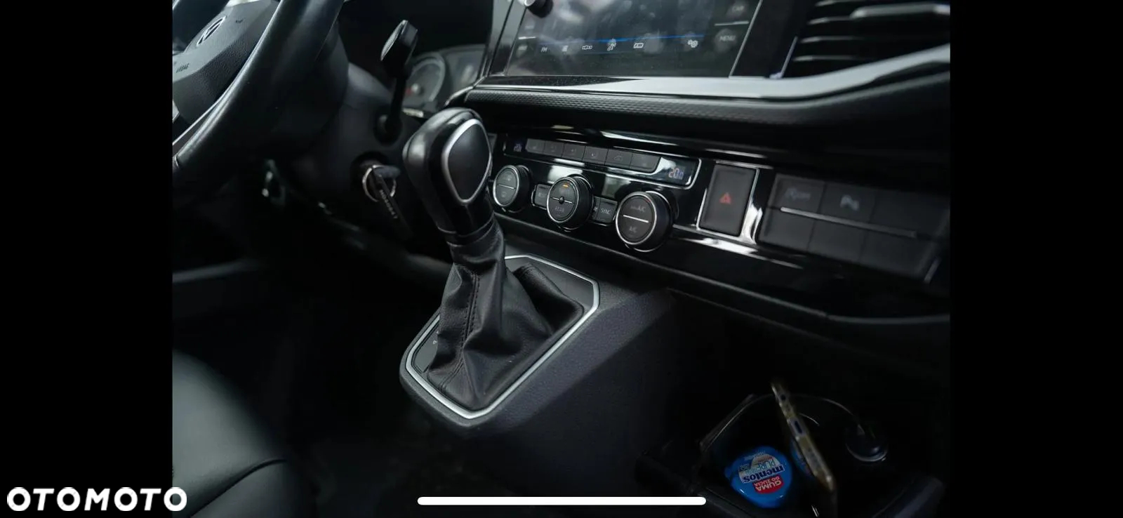 Volkswagen Multivan - 7