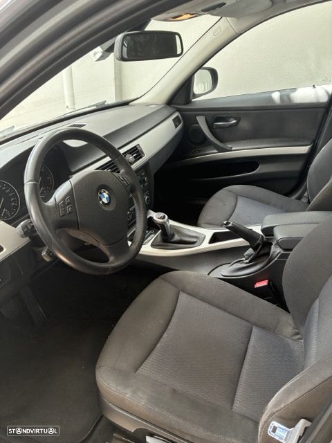 BMW 316 d - 6