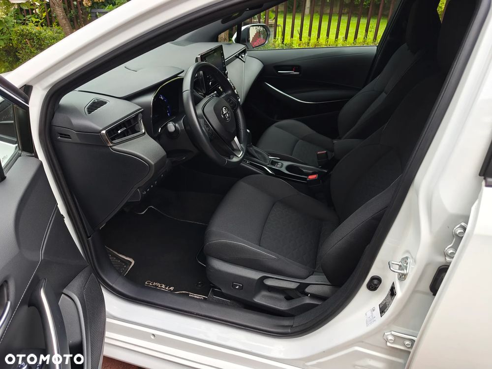 Toyota Corolla 1.8 Hybrid Comfort - 9