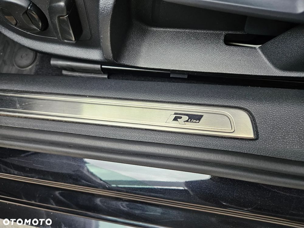 Volkswagen Arteon 2.0 TDI SCR R-Line DSG - 27