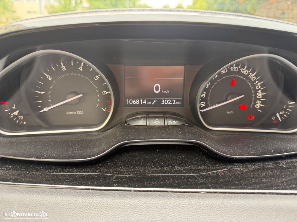 Peugeot 208 PureTech 82 Allure - 13