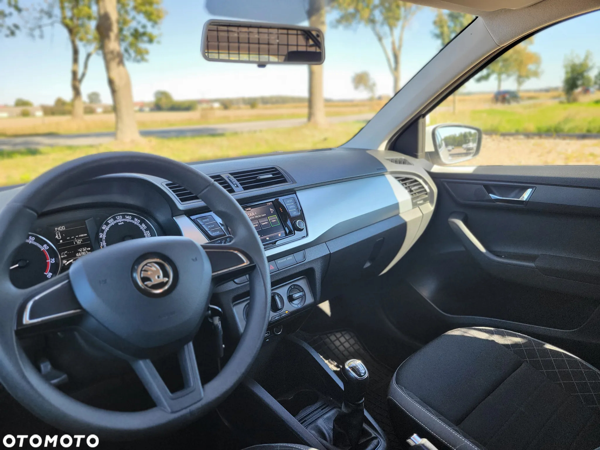 Skoda Fabia 1.0 Ambition Plus - 10