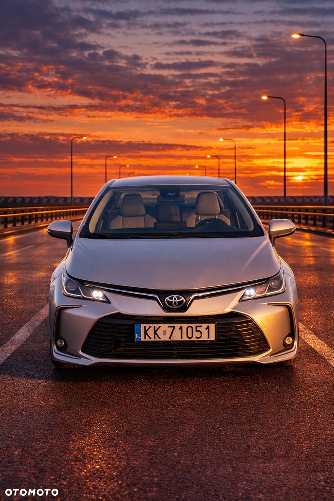 Toyota Corolla 1.8 Hybrid GPF Comfort - 1