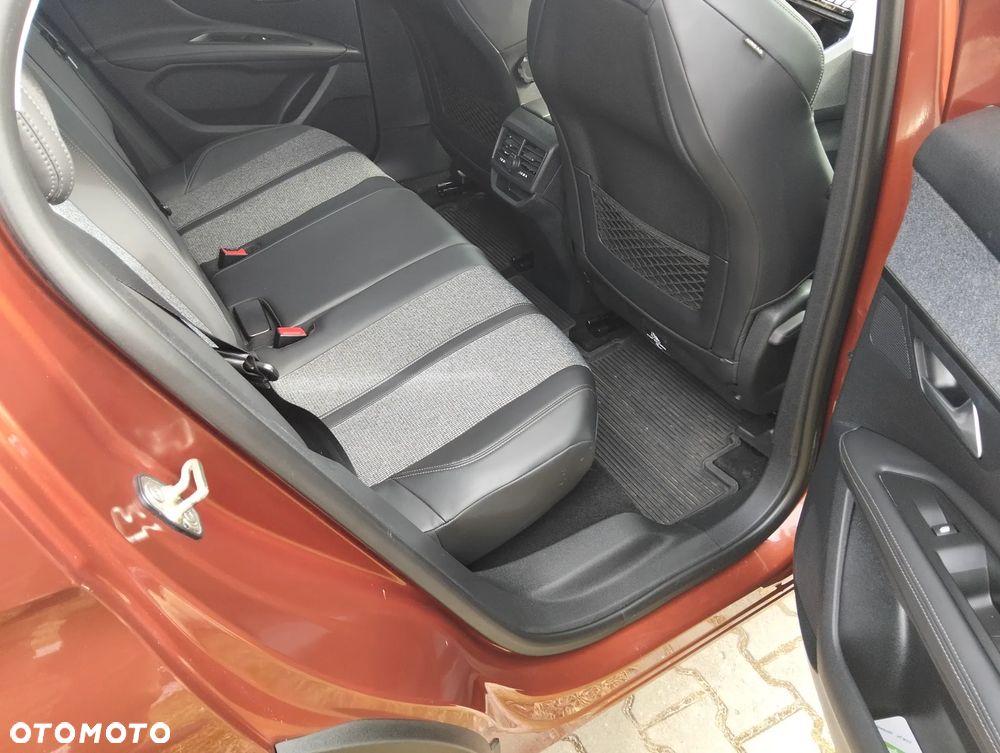 Peugeot 3008 PureTech 130 Stop & Start GPF Allure - 16