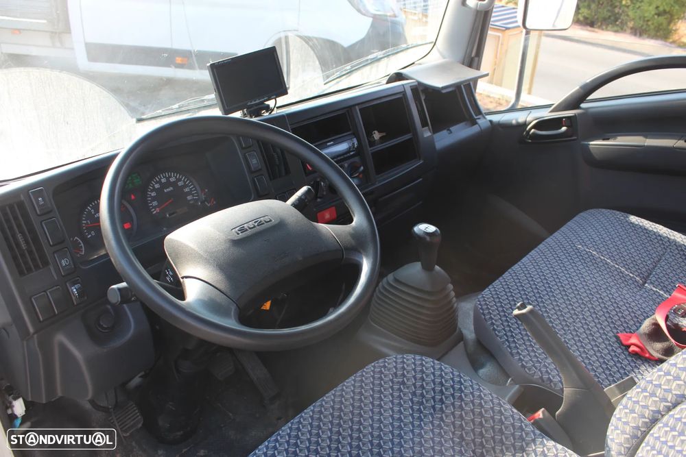 Isuzu N 35.150 // CONTENTOR - 11