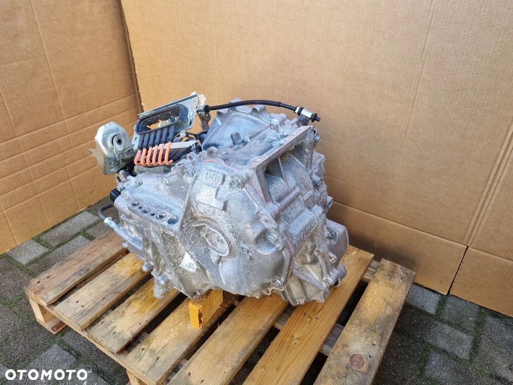 TOYOTA YARIS IV 1.5 HYBRYDA SKRZYNIA BIEGÓW 1H0120 - 6