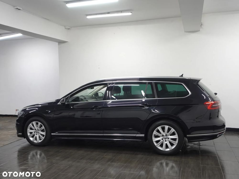Volkswagen Passat 2.0 TDI SCR DSG Highline - 5