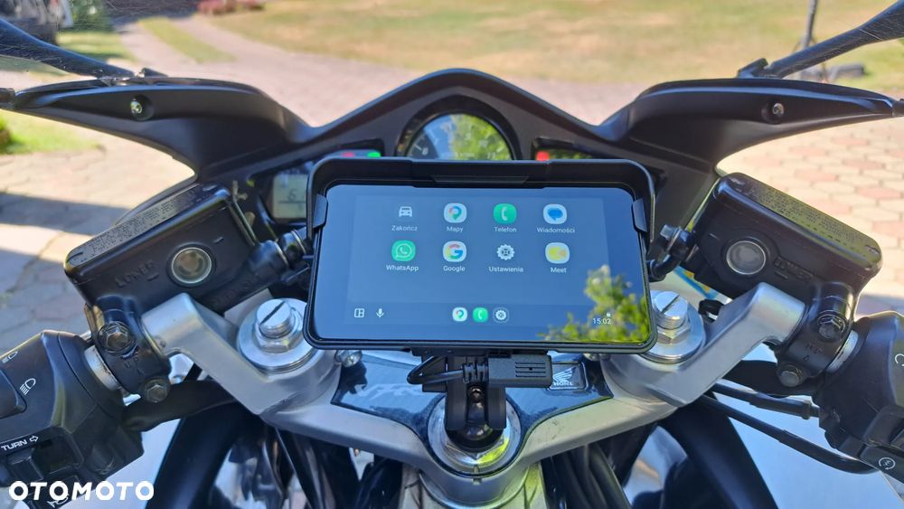 Honda VFR - 18