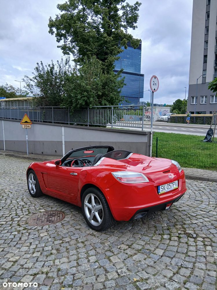 Opel GT 2.0 Turbo - 11