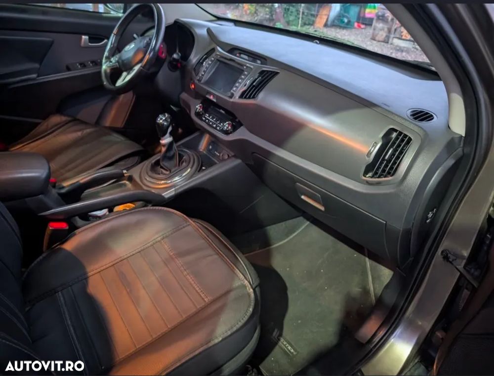 Kia Sportage 1.7 DSL MT 4x2 PREMIUM - 5